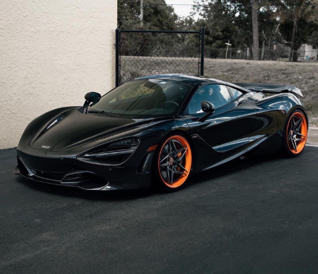 迈凯伦碾压梅赛德斯,拉塞尔高光表现 迈凯伦碾压梅赛德斯,拉塞尔高光表现