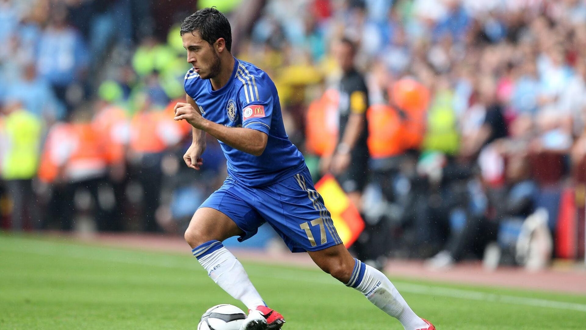 雷速足球直播-当德意战术交响曲遇上英格兰指挥家，福登统治下的勒沃库森与佛罗伦萨之夜