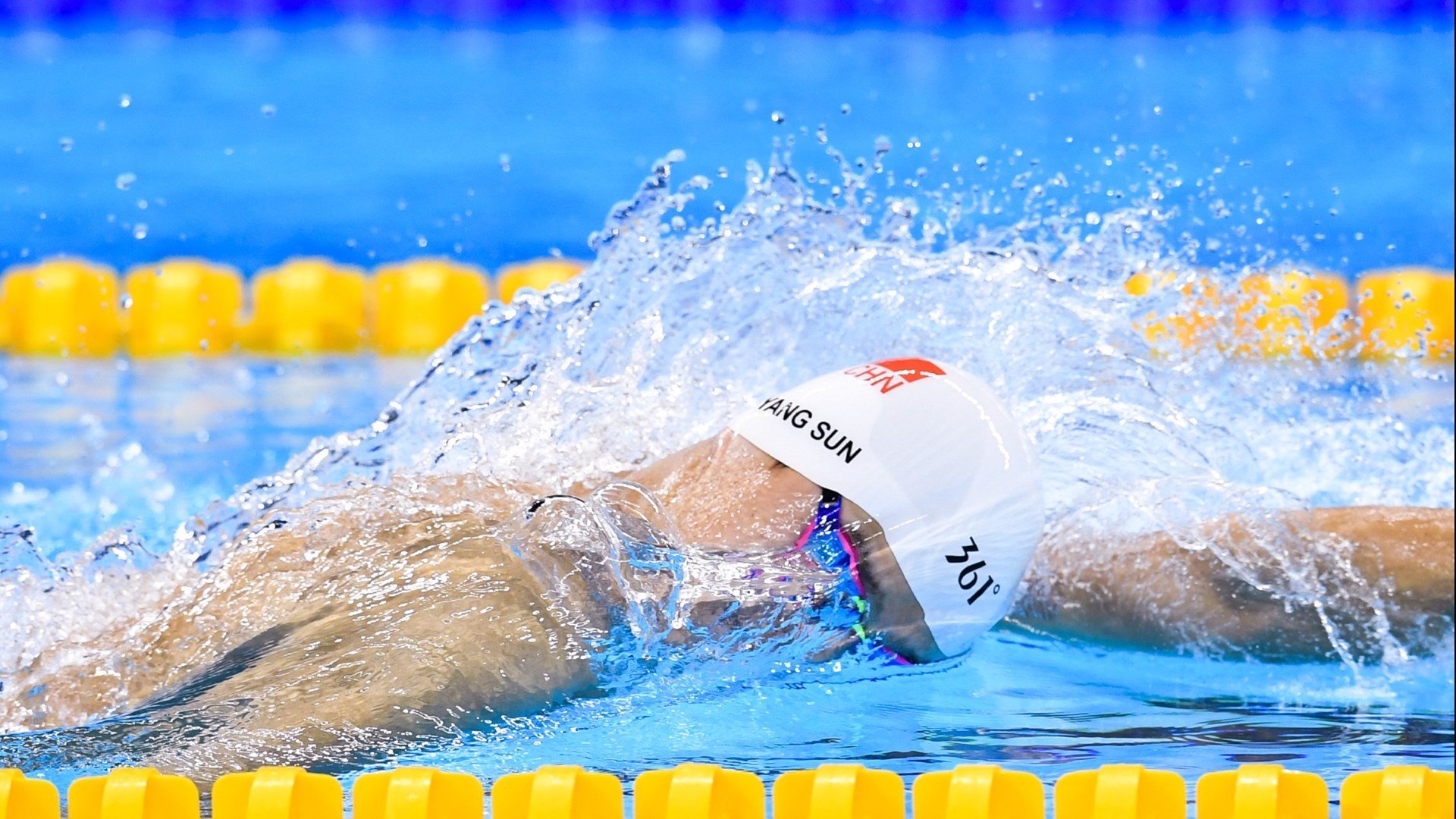 东南风暴席卷新奥尔良，王哲林全能统治助福建横扫鹈鹕