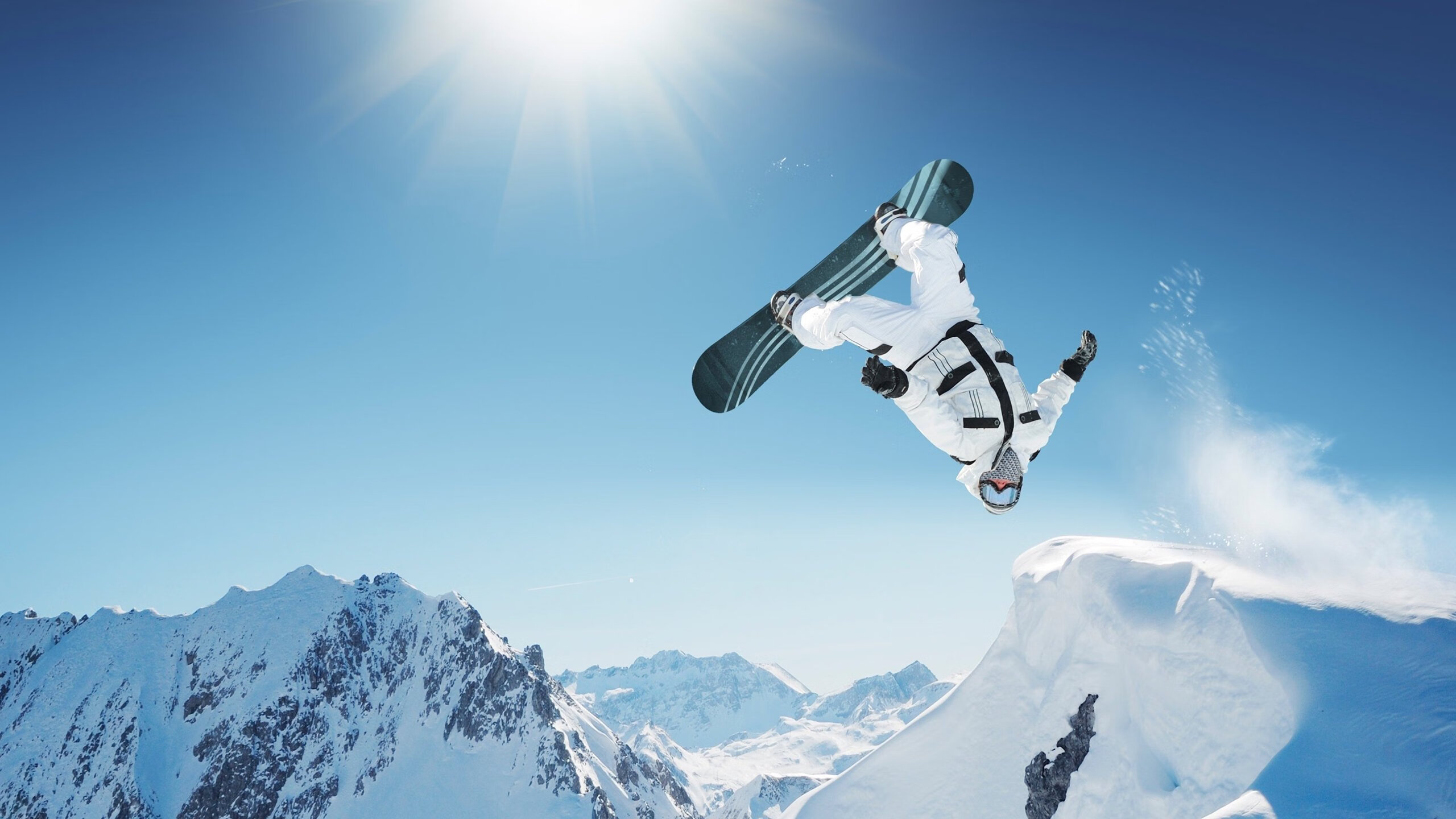 年终总决赛鏖战温网，德约科维奇扛起全队的传奇之战